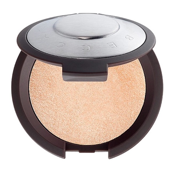 BECCA Other - BECCA Cosmetic Shimmering Skin Perfector Moonstone